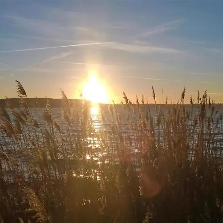 Seehaus Maria Mit Blick Auf Das Wasser